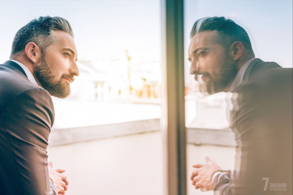 Зеркало, отражающее недостатки